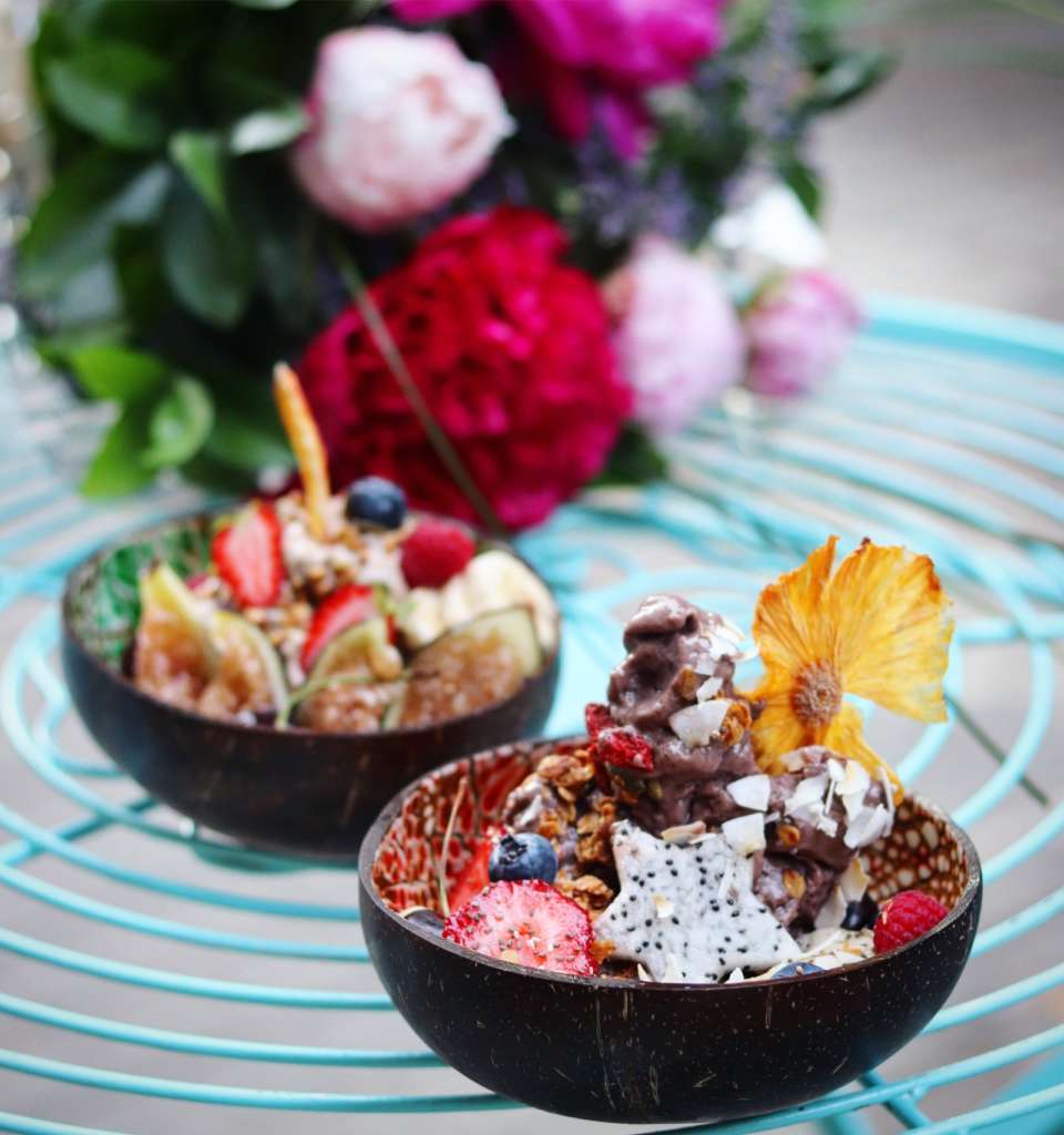 Healthy smoothie bowls by EatMyTrip - Brunch & Bakery Barcelona